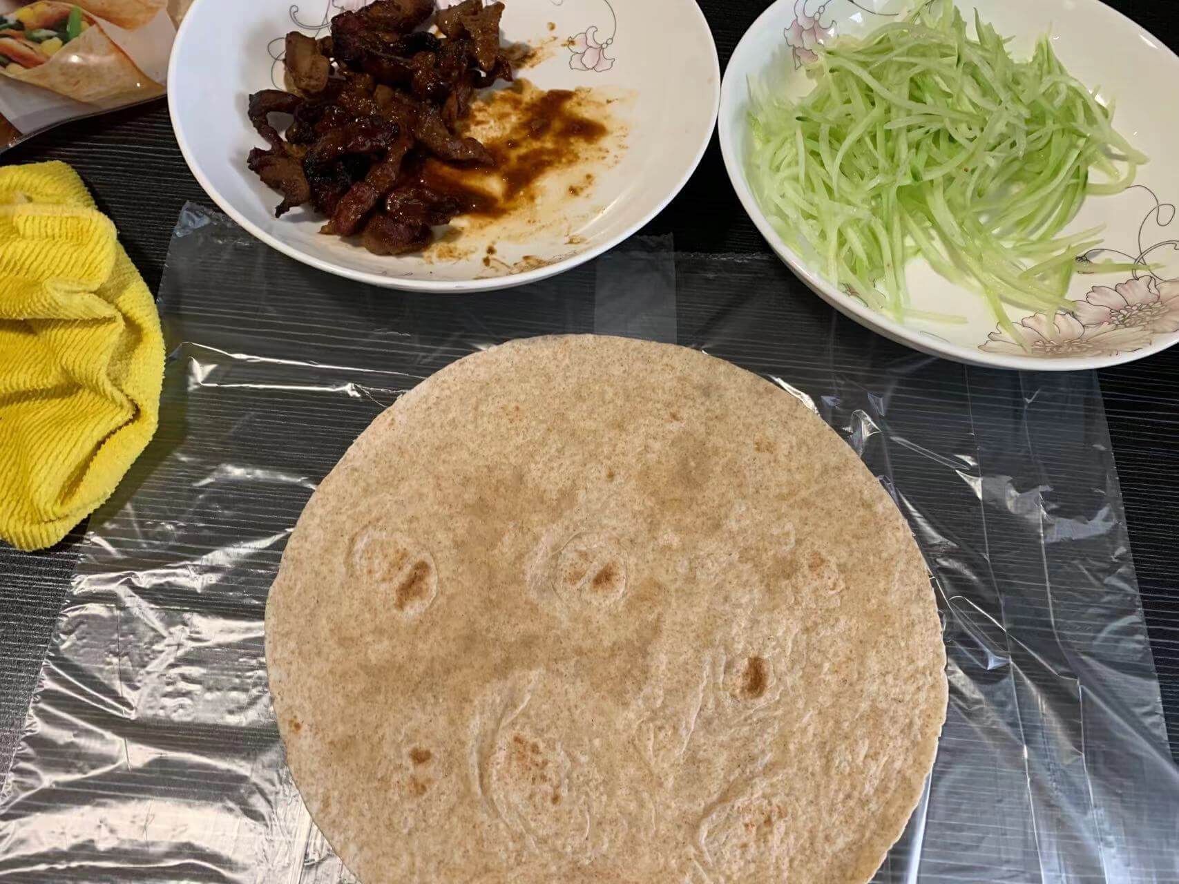 铺好一张饼