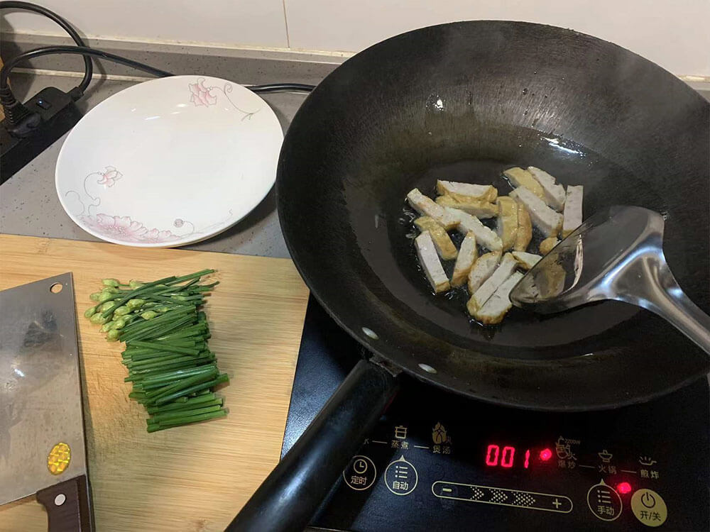先煎肉卷