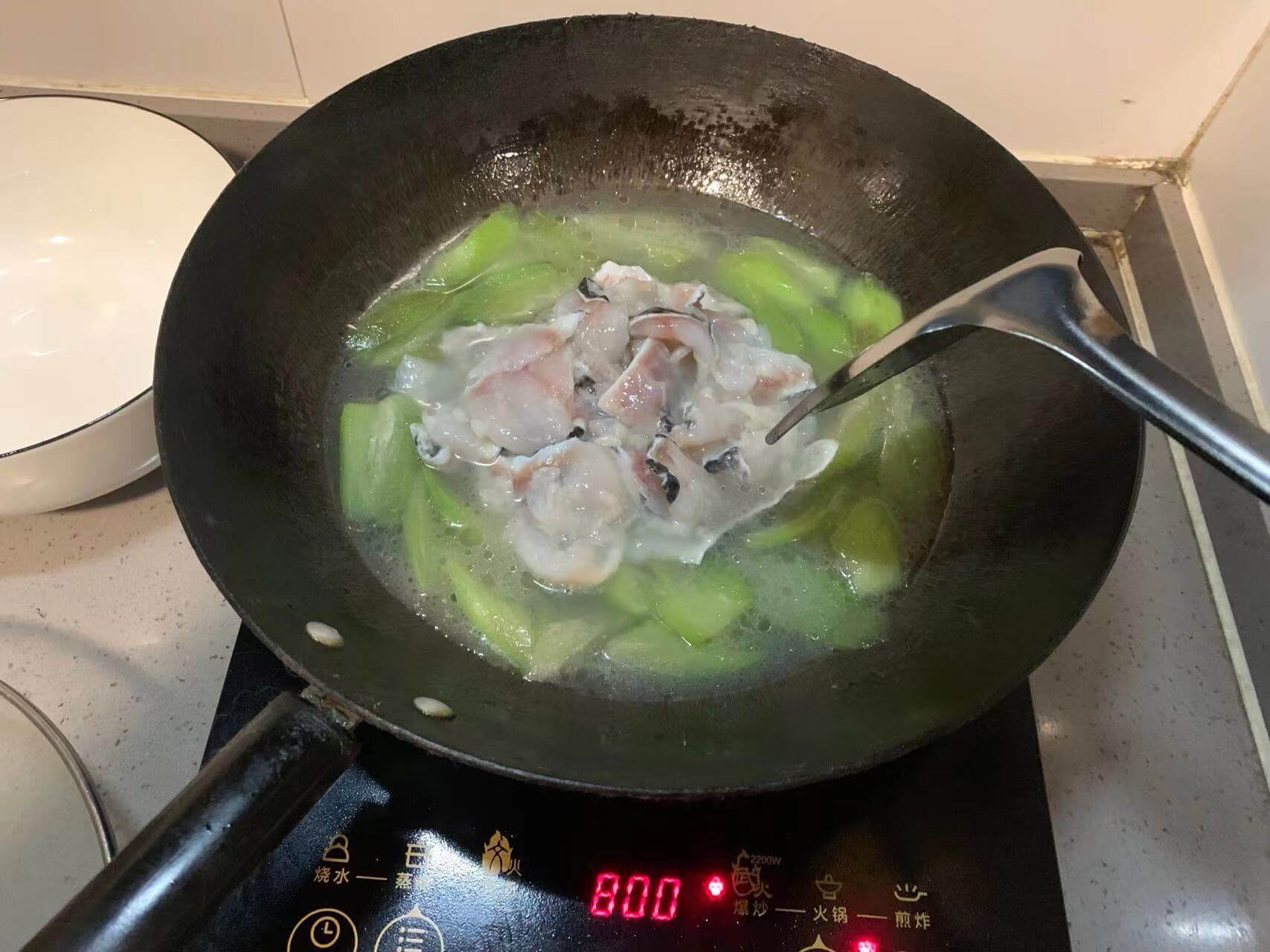 加入鱼片
