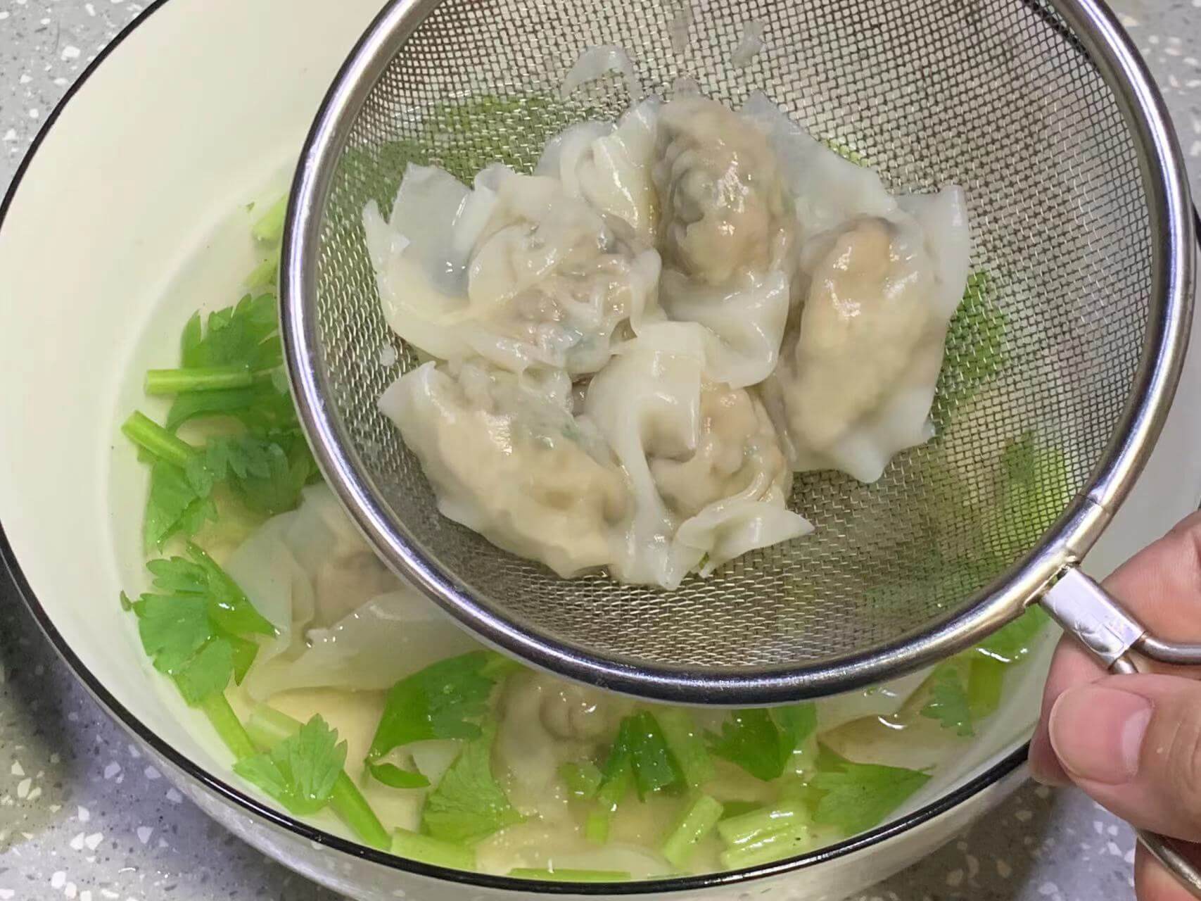 煮熟的云吞