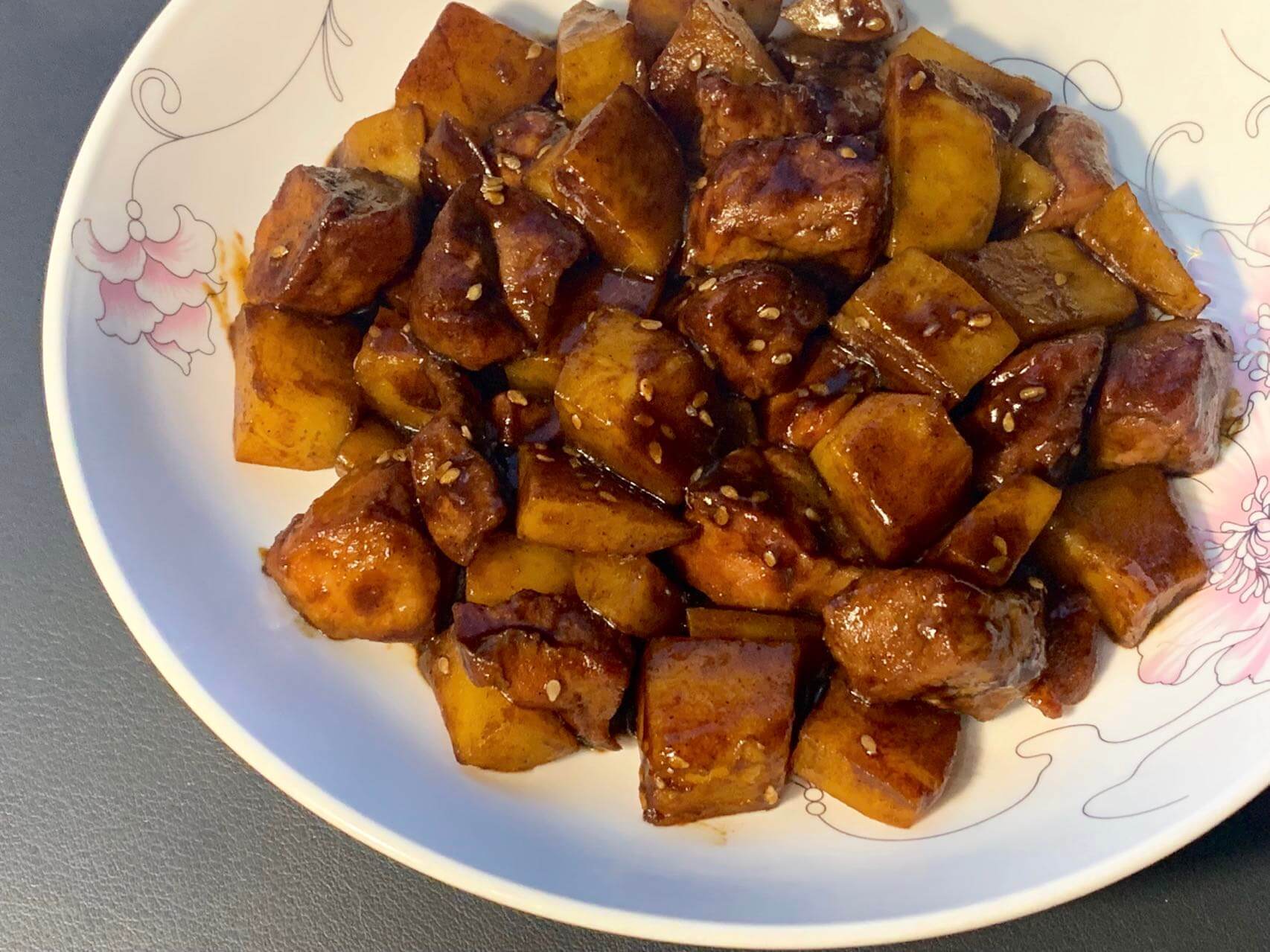 成品图:黑椒汁土豆烤肉粒
