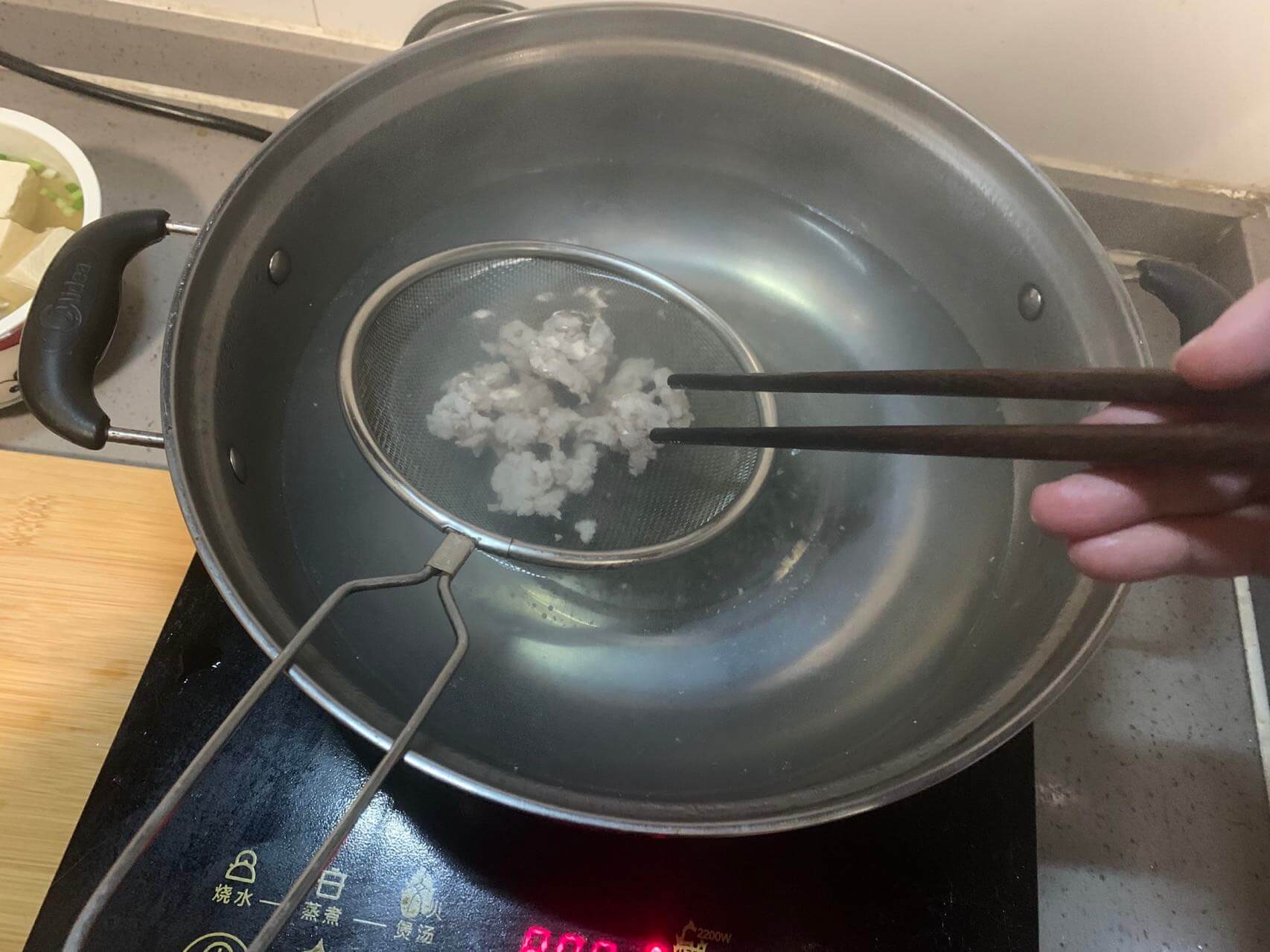 烫熟肉末