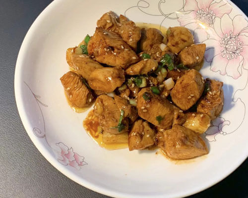 省钱菜谱:3块钱的孜然蒜香鸡胸粒(2min)