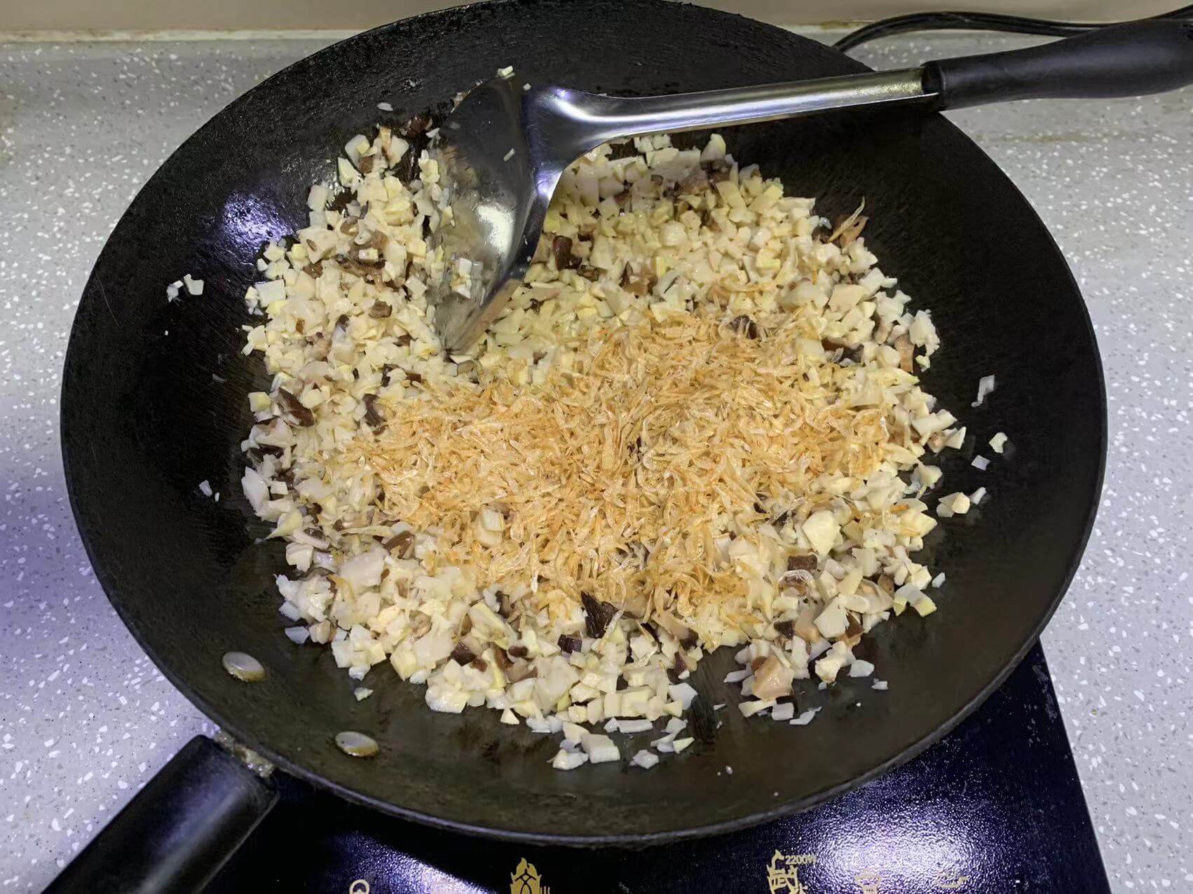 加多多多虾皮
