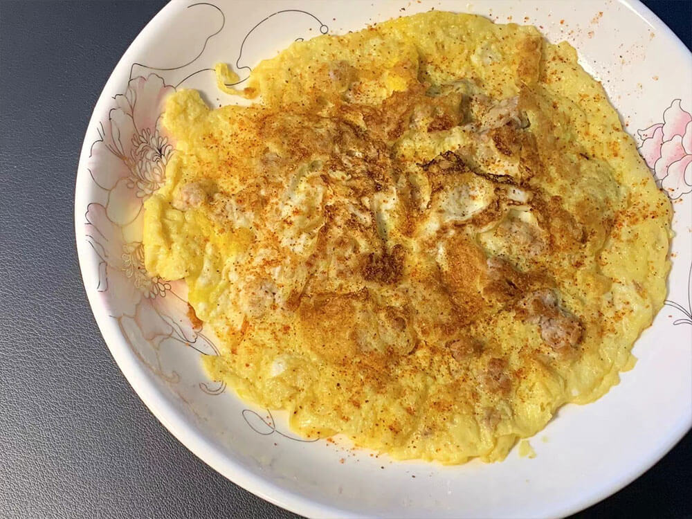 成品图:椒粉肉末煎蛋