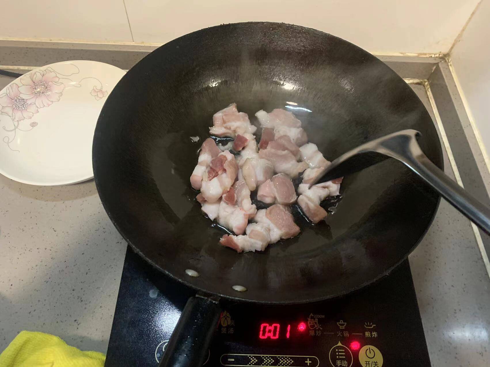 煎五花肉