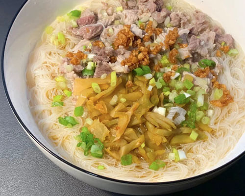 省钱菜谱:2.5元的榨菜肉片汤米粉(5min)