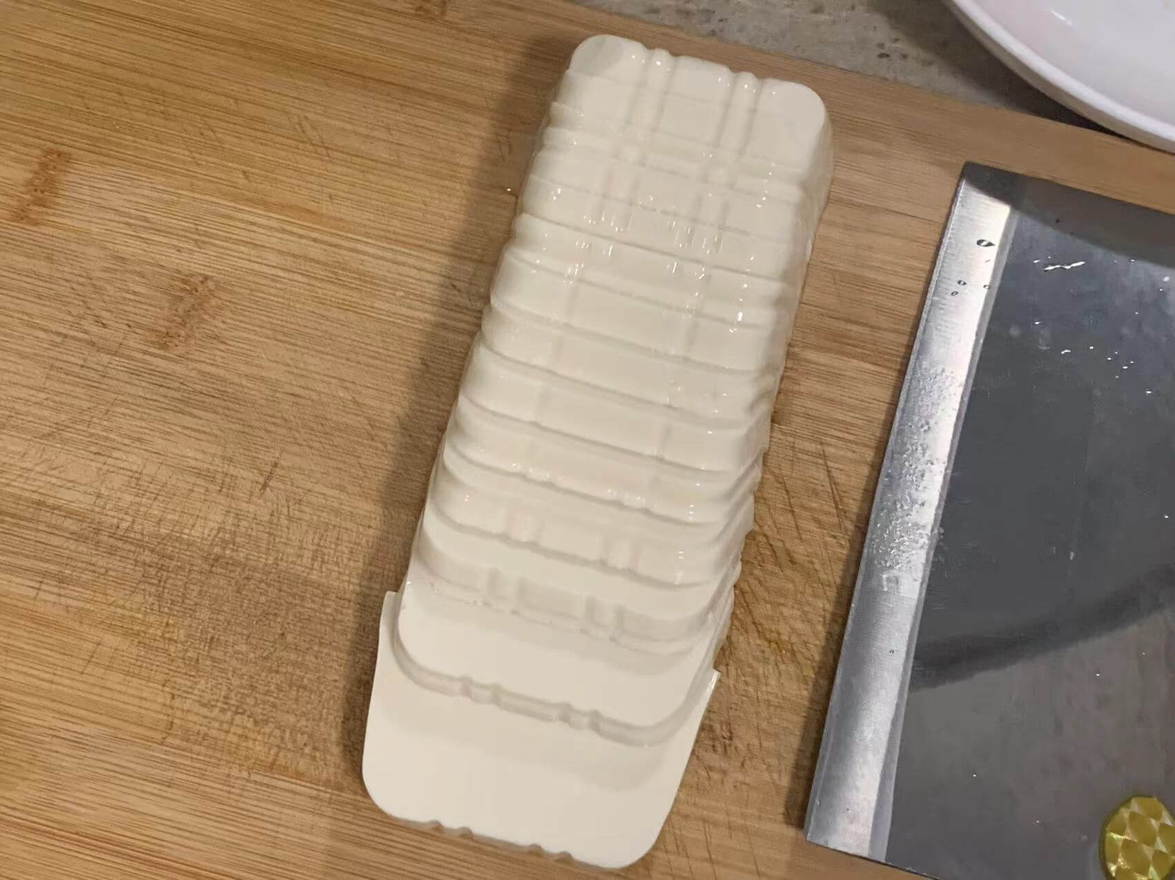 内酯豆腐切片