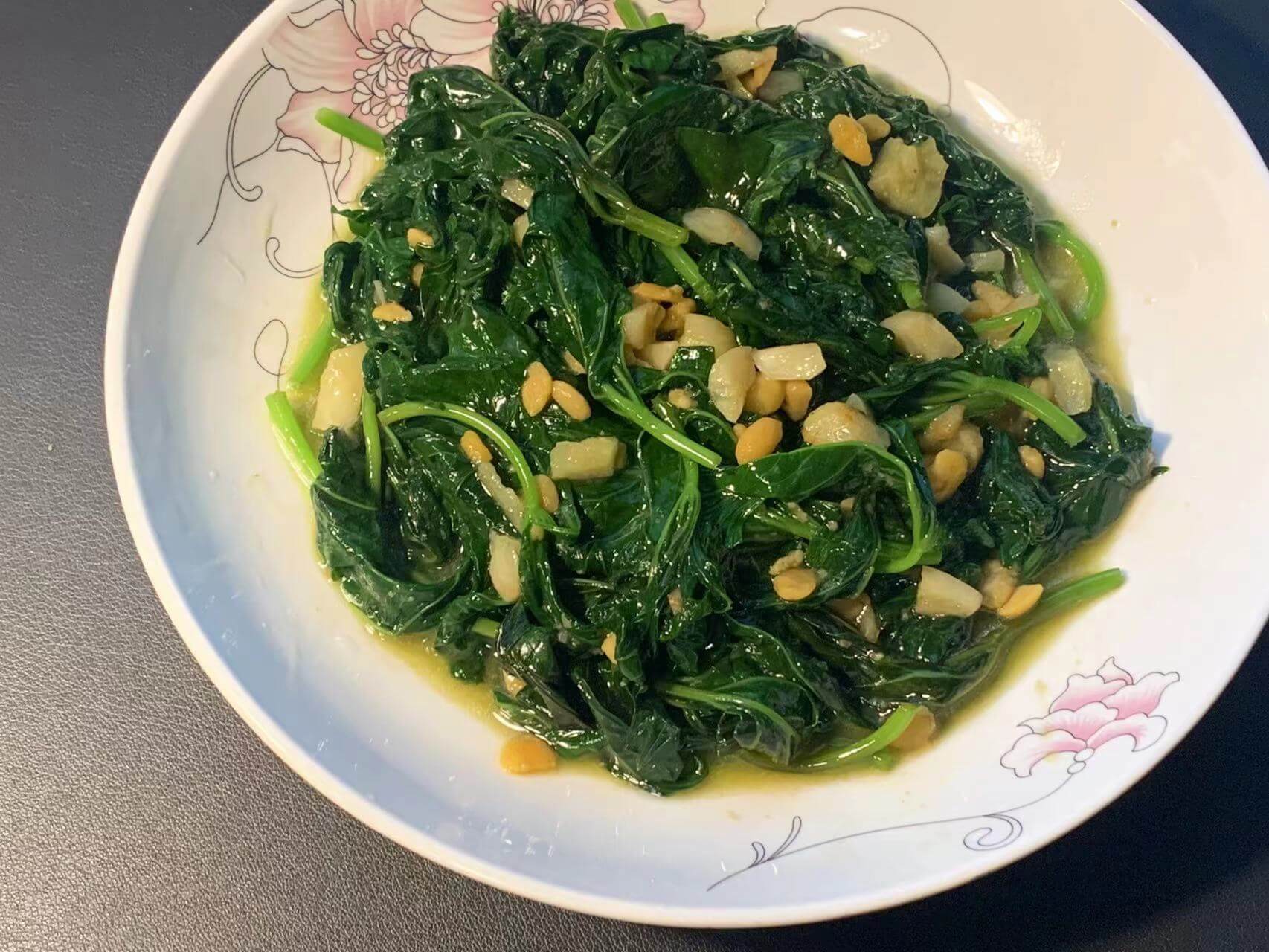 成品图:普宁豆酱炒番薯叶