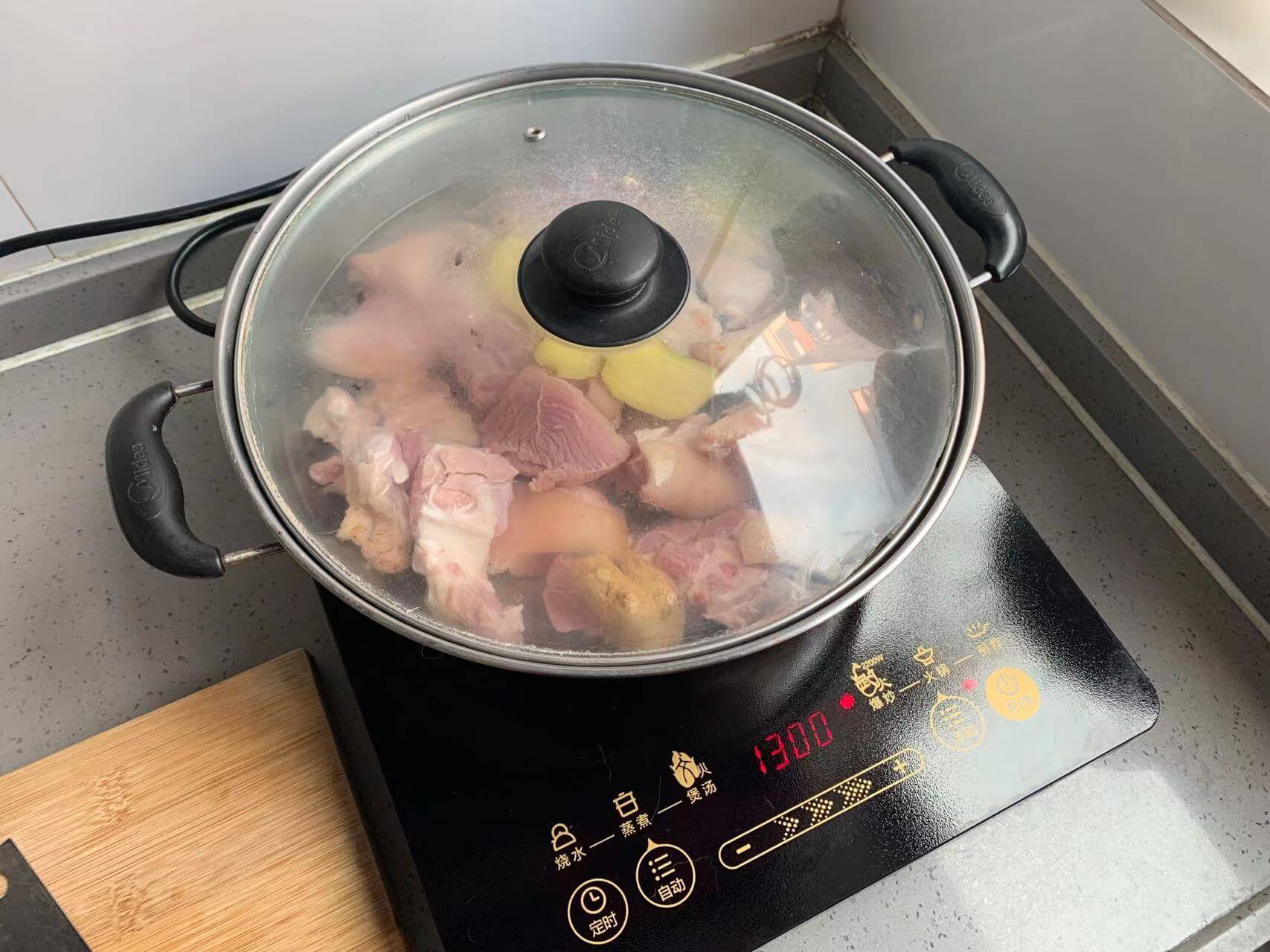 大火飞水